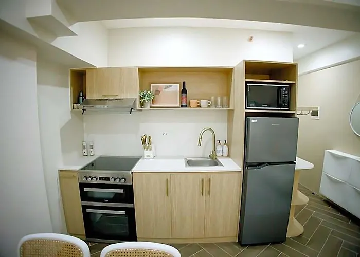 Hotel Newly Sophisticated Furnished In Mactan,cebu