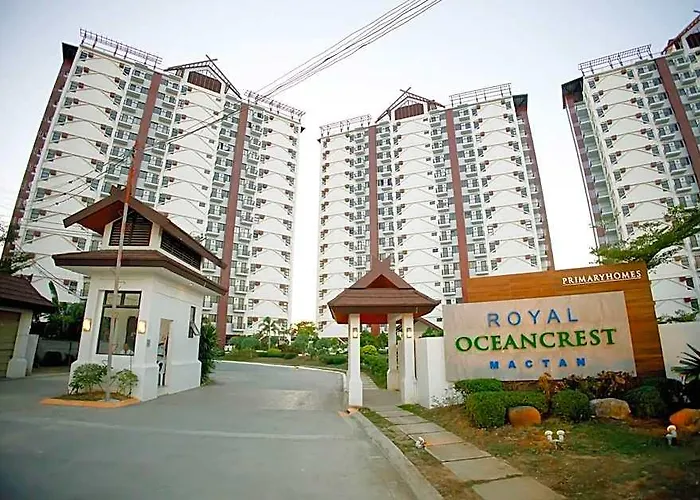Newly Sophisticated Furnished In Mactan,cebu 4* Cebu Stadt